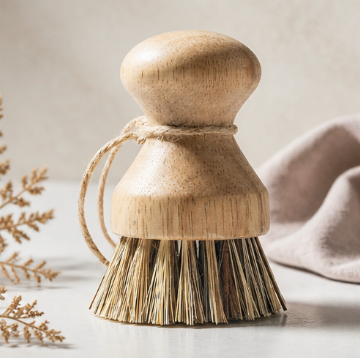 Natural Wooden Kitchen Brush – Eco-Friendly Cleaning Brush for Pots, Pans & Cookware