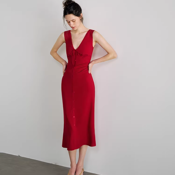 Scarlet Hourglass V-Neck Gown