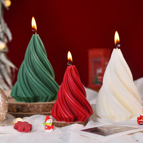 Mini Rotating Christmas Tree Scented Candle
