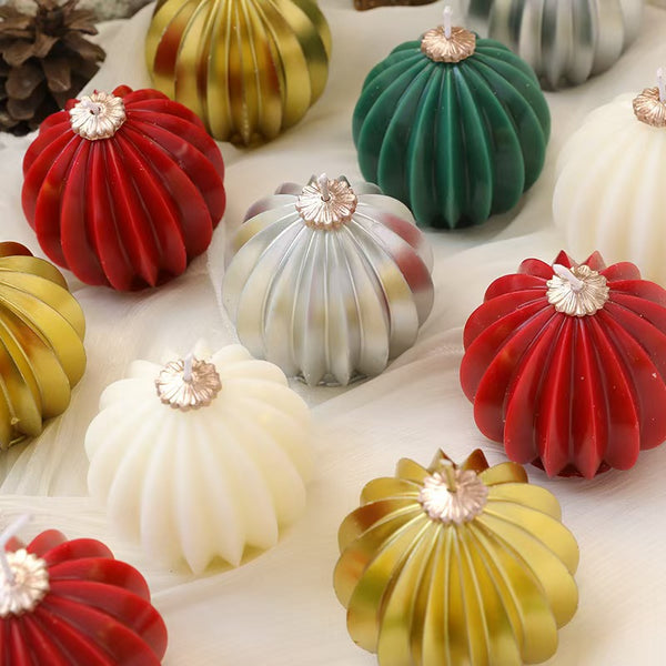 Round Scented Candle – Christmas Holiday Gift