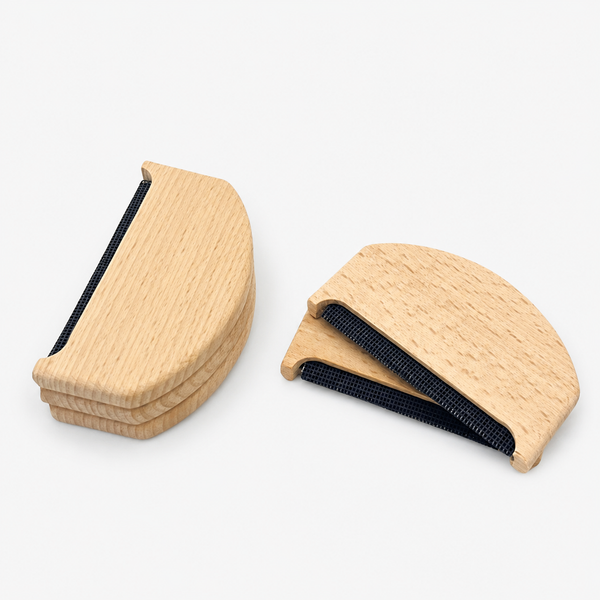Natural Beech Wood Lint Remover | Manual Fabric Shaver for Sweaters & Wool Clothing