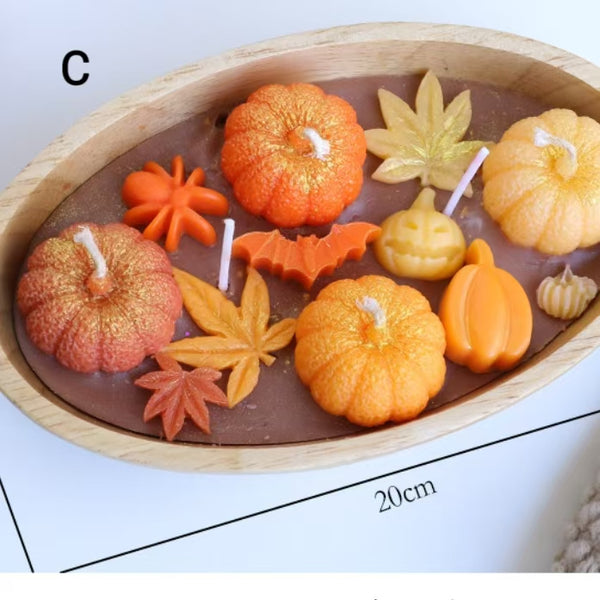 Pumpkin & Maple Leaf Scented Candle – Halloween Favor Candle