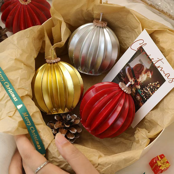 Round Scented Candle – Christmas Holiday Gift