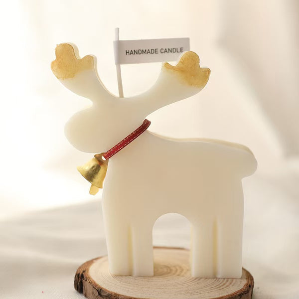 Bear & Reindeer Christmas Scented Candle – Festive Holiday Decor