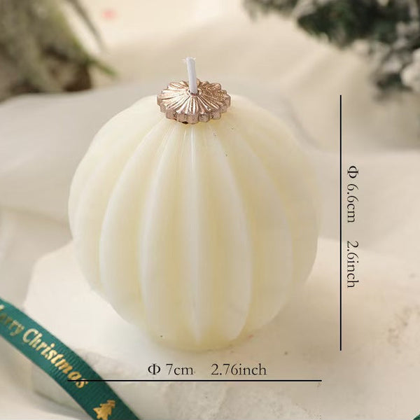 Round Scented Candle – Christmas Holiday Gift
