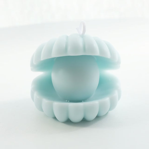 Shell-Shaped Scented Candle