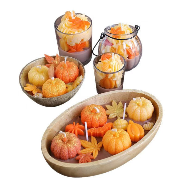 Pumpkin & Maple Leaf Scented Candle – Halloween Favor Candle