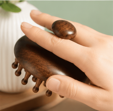 Wooden Scalp Massage Comb – Sandalwood Meridian Comb for Head Therapy, Relaxation & Full-Body Wellness